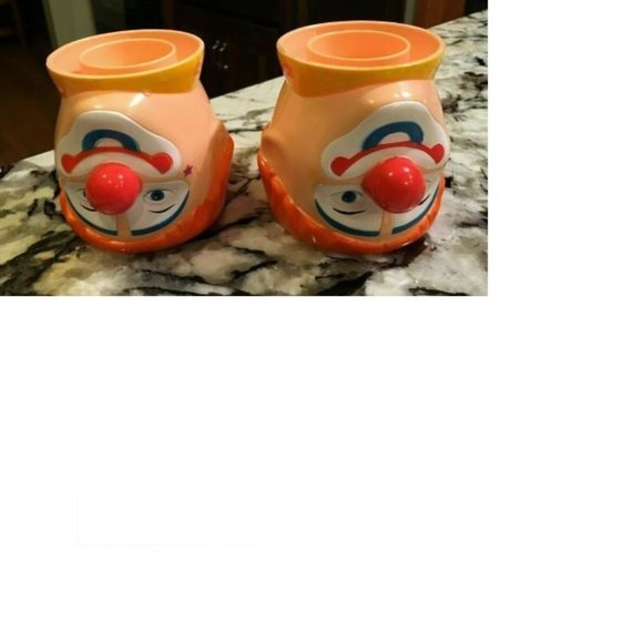 Lot of 2 Ringling Brothers Barnum Bailey Circus Clown Hard Plastic Cup Mug 2010 - Picture 5 of 5